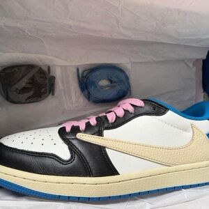 Nike Air Jordan 1 Low x Travis Scott OG SP in Blue and White